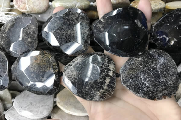 CAA3738 45*48mm - 45*50mm faceted flat teardrop chrysanthemum agate beads