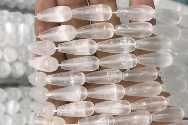 CCA375 15.5 inches 8*20mm teardrop white calcite gemstone beads
