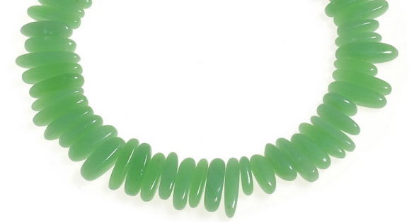 CCH24 16 inches green jade chips gemstone beads wholesale
