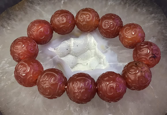 CGB3001 7.5 inches 19mm - 20mm carved round red agate bracelet