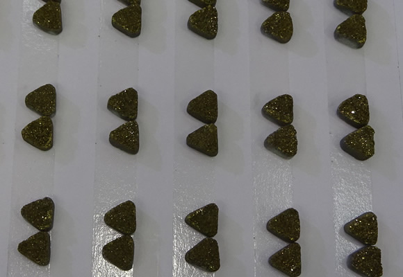 CGC62 8*8mm triangle druzy quartz cabochons wholesale