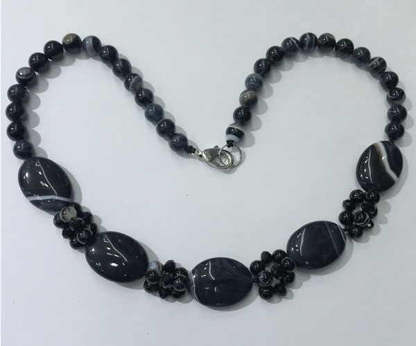 CGN278 18.5 inches 8mm round & 18*25mm oval agate beaded necklaces