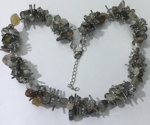 CGN409 19.5 inches chinese crystal & grey agate chips beaded necklaces