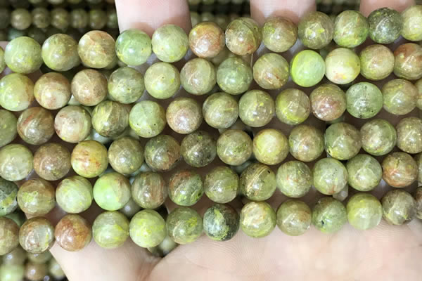 CKC762 15.5 inches 8mm round natural green kyanite beads