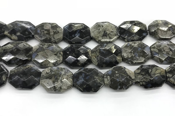 COP1551 25*30mm - 27*32mm faceted octagonal grey opal beads