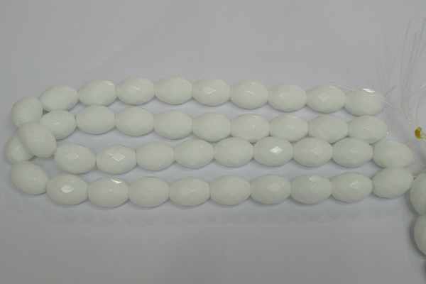 CPB49 15.5 inches 15*20mm faceted rice white porcelain beads