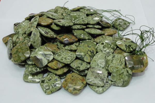 CPS77 15.5 inches 30*30mm faceted rhombic green peacock stone beads