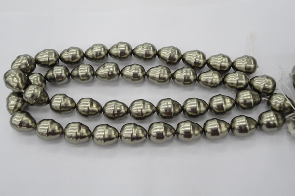 CSB572 15.5 inches 16*19mm whorl teardrop shell pearl beads