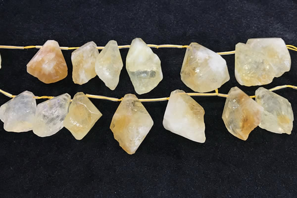 CTD2304 Top drilled 20*25mm - 30*45mm faceted nuggets citrine beads