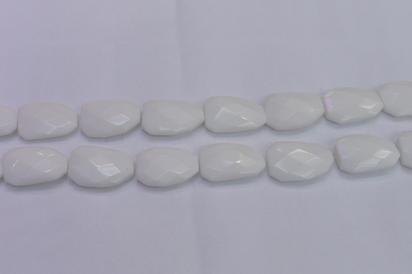 CTW507 15.5 inches 20*30mm faceted & twisted white porcelain beads