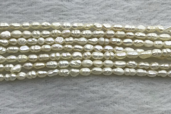 FWP151 14.5 inches 2.5mm rice white freshwater pearl strands