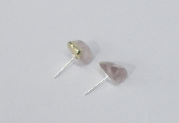 NGE166 4*6mm – 5*8mm freeform rose quartz gemstone earrings