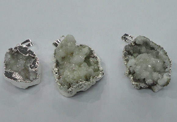NGP1332 25*30mm - 35*45mm freeform agate pendants with brass setting