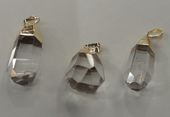 NGP1357 15*30mm - 20*35mm faceted nuggets white crystal pendants