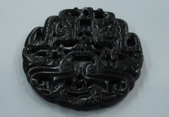 NGP1639 68*69mm Carved dyed natural hetian jade pendants wholesale