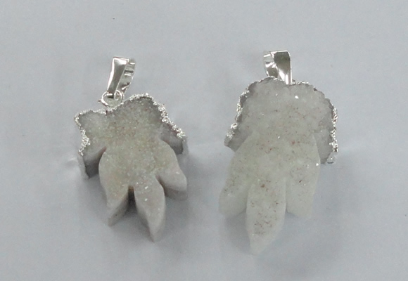 NGP1745 22*30mm - 25*35mm carved leaf druzy agate pendants