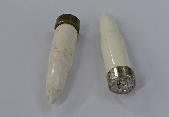 NGP4546 15*56mm bullet-shaped white howlite turquoise pendants