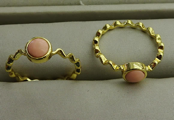 NGR1056 4mm coin synthetic coral rings wholesale