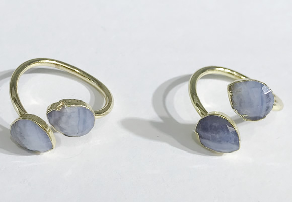 NGR1089 8*10mm faceted flat droplet blue lace agate rings wholesale