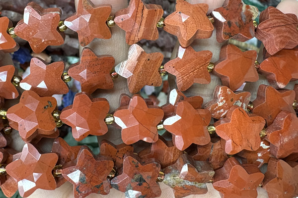 STAR62 15 inches 14mm faceted star red jasper beads